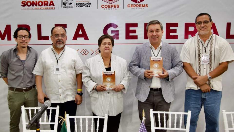 Presentan libro “Desafíos para la transformación de la educación superior en Sonora”